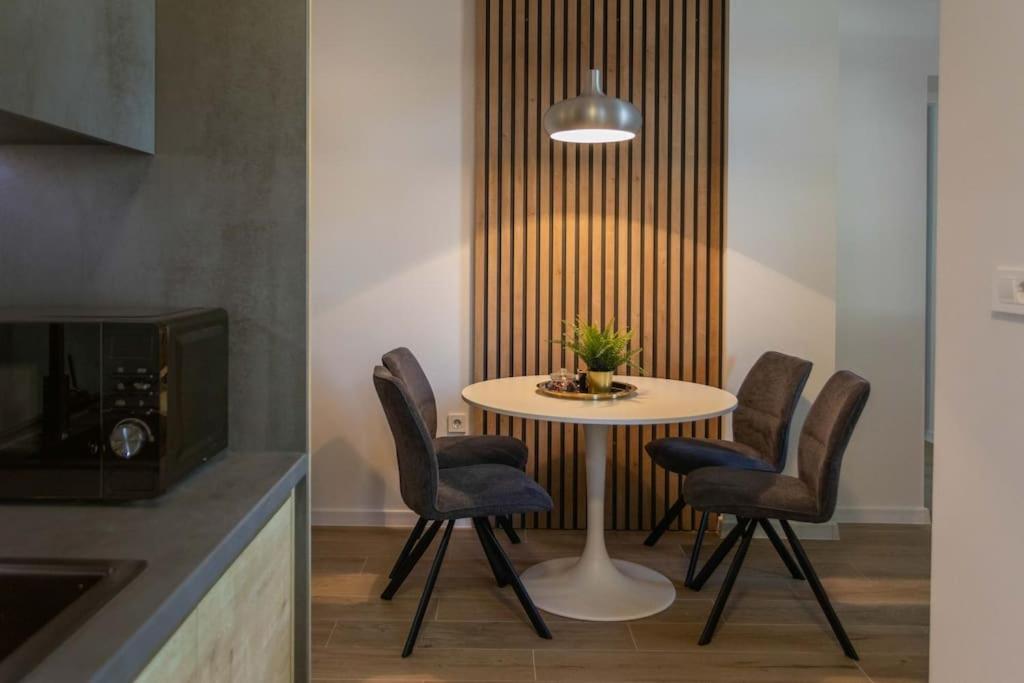 Flat4us#cozy#freeparking#5people Appartement *