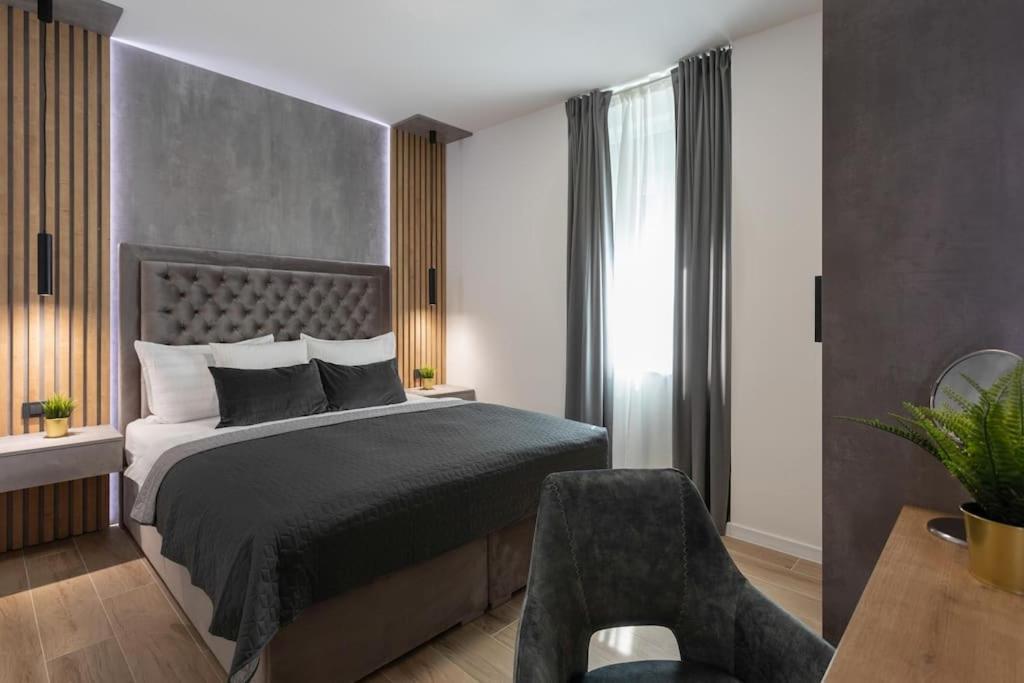 Flat4us#cozy#freeparking#5people Zagreb